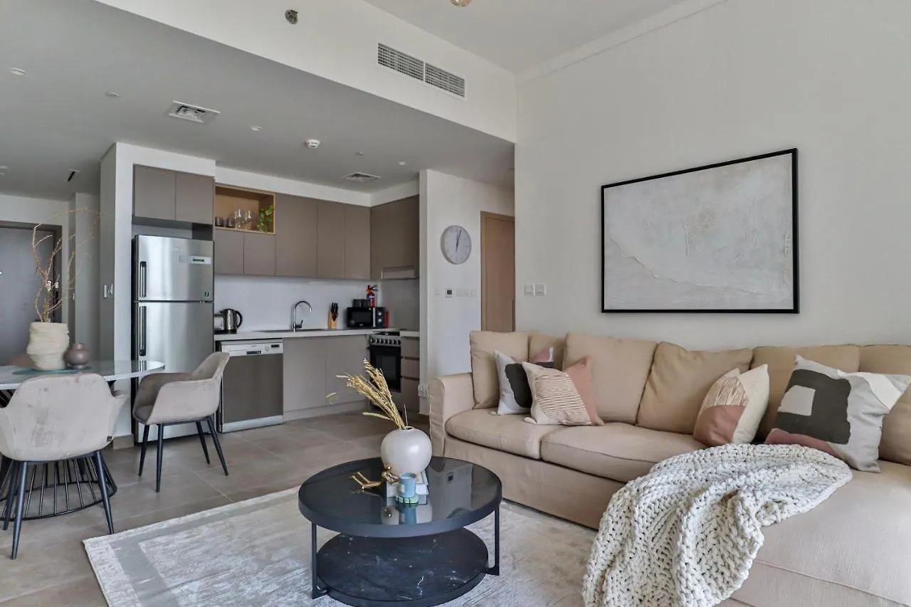 Higuests - Luxe Apartment With Panoramic Views On Dubai Creek