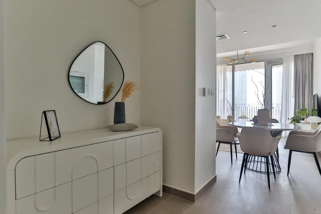 Higuests - Luxe Apartment With Panoramic Views On Dubai Creek