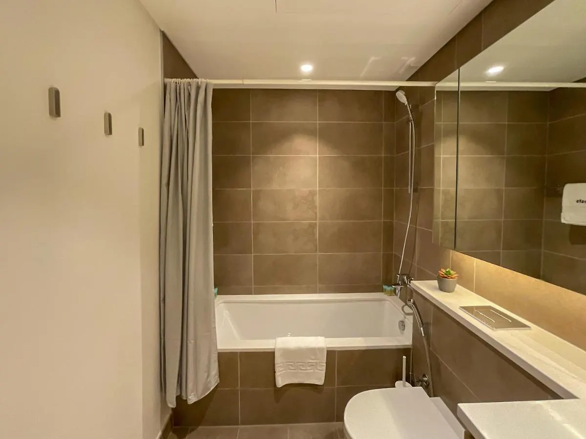 Higuests - Luxe Apartment With Panoramic Views On Dubai Creek
